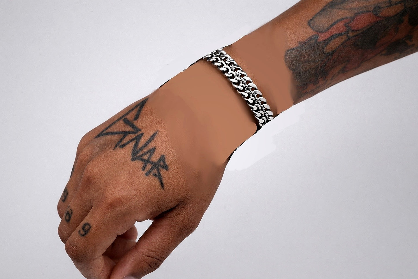 VORR chamber of secretz clasp bracelet (pre order)