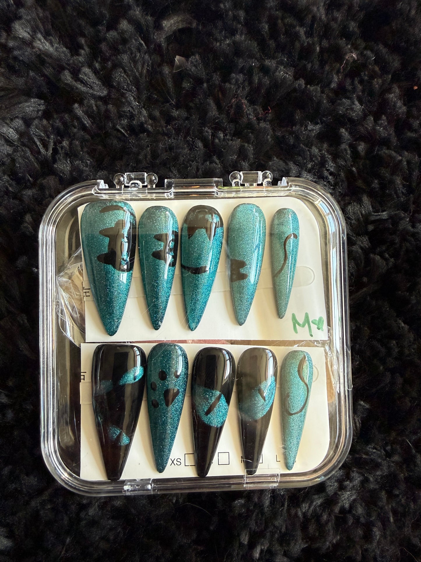 FYREnailz EXCLUSIVE press-onz (xs,s,m,l)