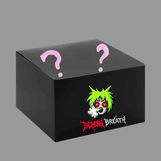 BONG/LIGHTER/ASHRAY and more (custom) MYSTERY BOX ༄