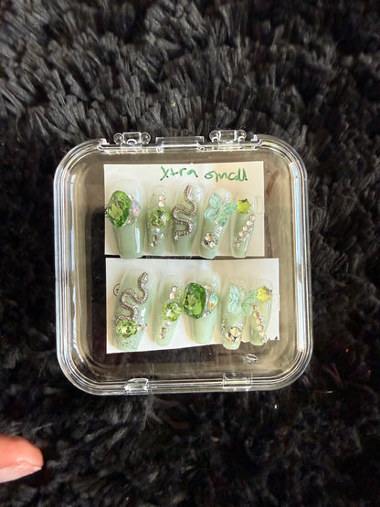 FYREnailz EXCLUSIVE press-onz (xs,s,m,l)