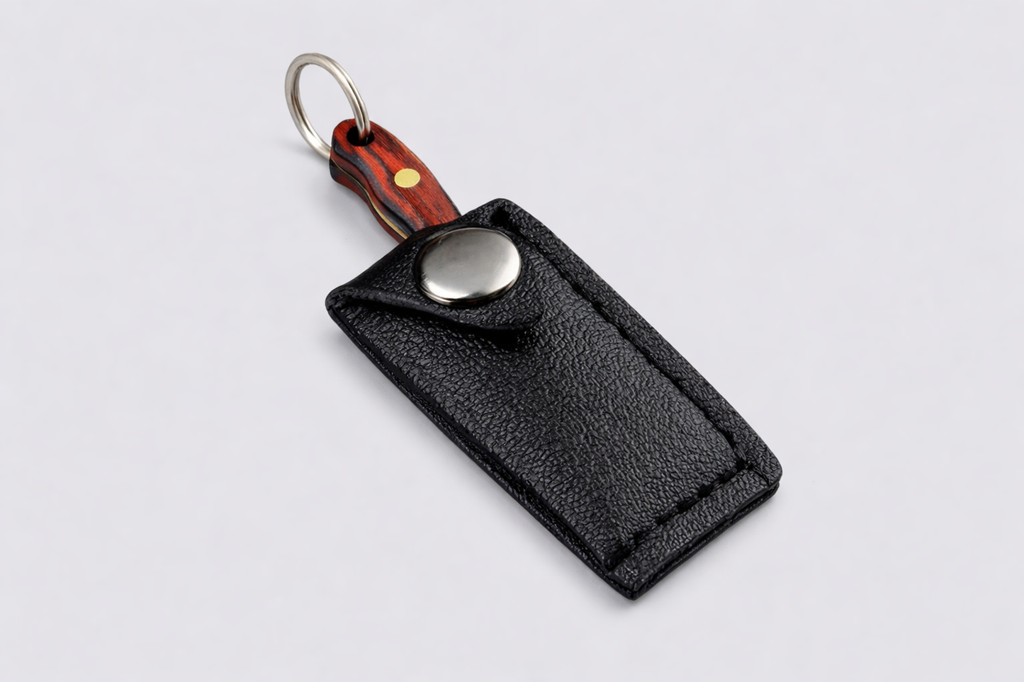 ʙᴀʀᴇ ʙ꒒ᴀᴅᴇᴢ ICE HATCHET KEYCHAIN *real blade*